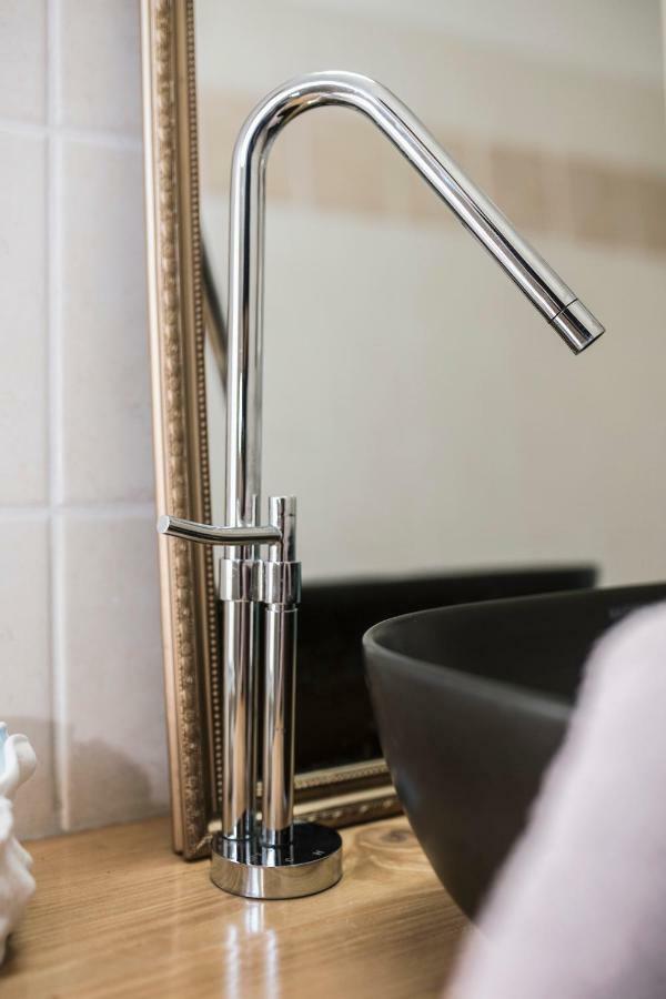 פלקאס Luxury Skyline Apartment מראה חיצוני תמונה
